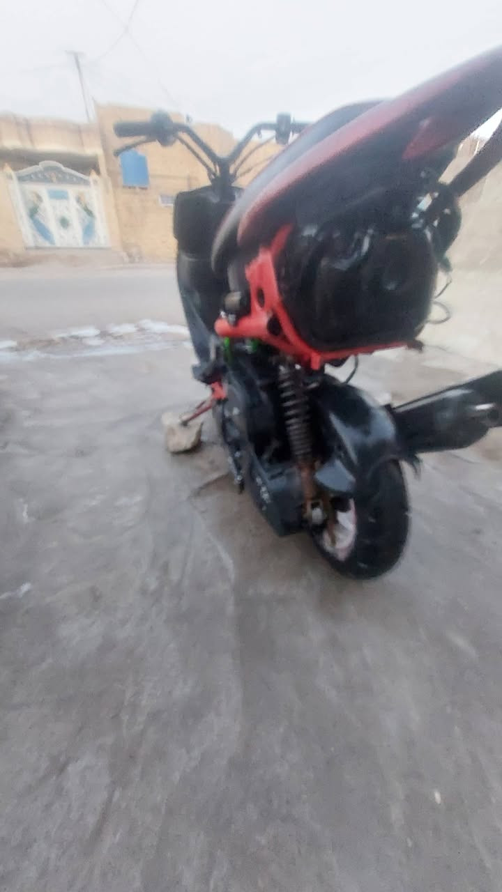 سلام عليكم دراجه ماكس عدله للبيع
الدراجه بوشتهه   55 شلعه تاكل الكاع معدل ما بيهه ما اعرف شبيهه تقفل على ل 50 ما اعرف بيهن انه  مكينتهه ناعمه لا تبخير ولا تنقيص مستعجل على بيعتهه ب 400 وبيهه مجال 
.
مكاني الصححفين فلكه القاضي 
. رقمي ***********
