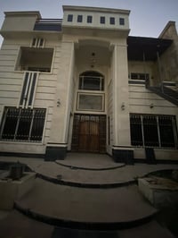 الرمادي الشركه • فيلا طابقين • ٦٠٠م