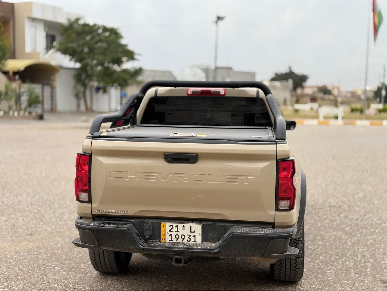 شوفرليت كولورادو موديل ٢٠٢٤ 
سيارة كلين مطلعيهه صفر من كندا حاليا
ماشية  ١٩ الف كيلو متر 
مواصفات : 
- سيارة لون خاكي مميز ومرغوب  
-فور ويل
- دبل شاشة دجيتال 
- كاميرا امامي وخلفي
بيه كاتب تظليل  من المرور 
سعر السيارة 318 و بيه مجال 
*********** كيفري, ديالى
