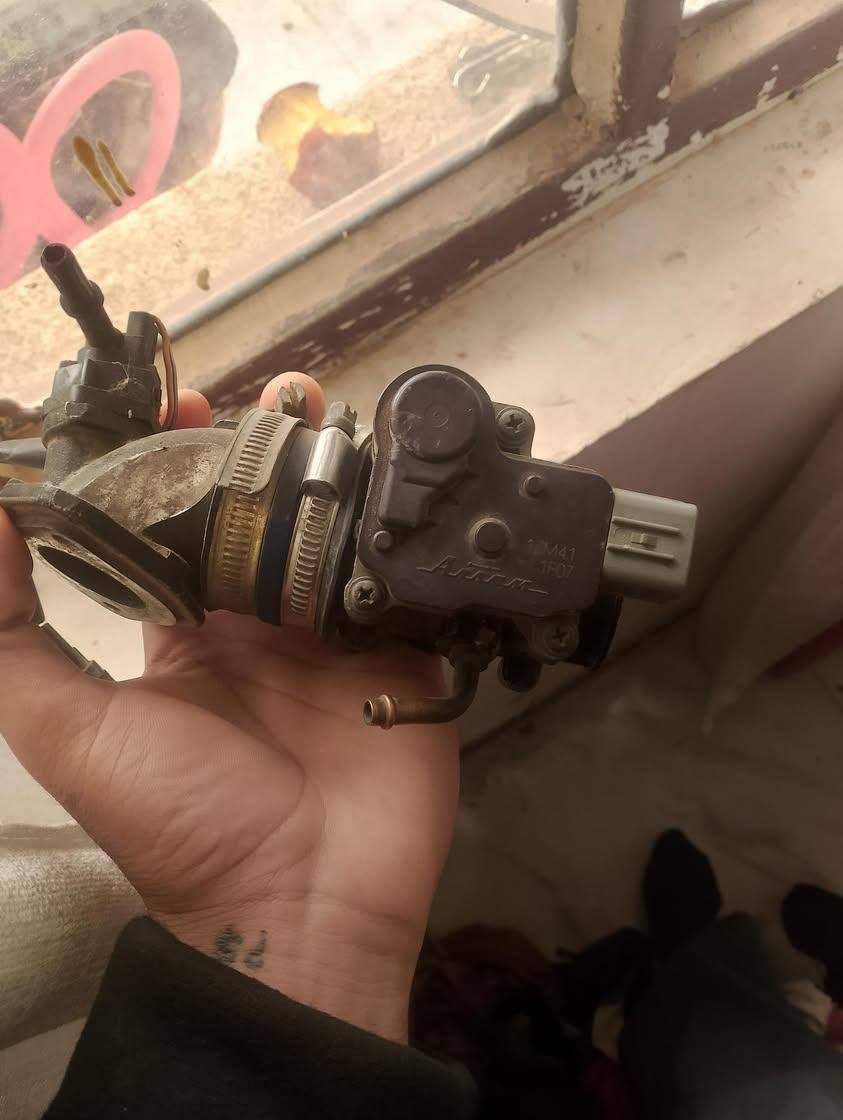 السلام عليكم
جويتر ونوزل رياضي يرهم عل جي تي ار وسكنس فحل 
مكاني مدينة الاستفار ***********
