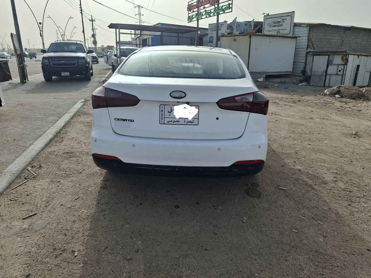 السلام عليكم سيراتو موديل ١٣ الشكل الجديد ماشيه ٢٠٠ بيها مكانين بارد بسيطات ما مصبوغات بيها رصعات بسيطه حتى فحص بيها  محرك وكير نضيفات تجي وتشوف تبريد نعمه من الله دواخل نظيفة لسياره بأسمي  رايدها ب 105 وبيها مجال حك الجيه *********** البصرة, العراق

