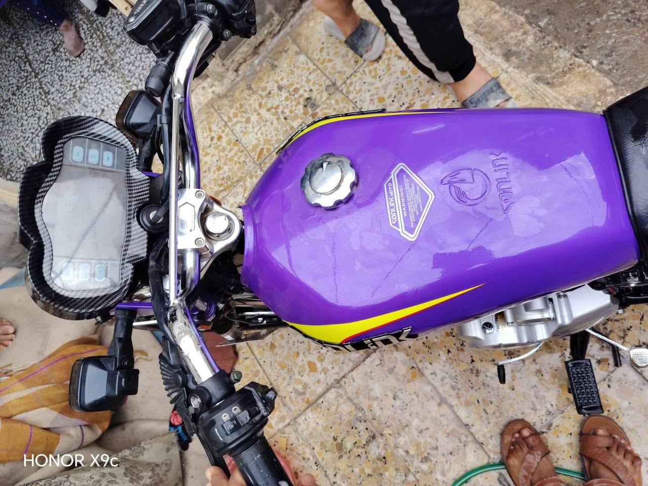 السلام عليكم دراجه سيفان موديل 2025 اوراق اسكنر  المكان نجف والسعر 800وبيها مجال متواز مكلف بنشر للستفسار ***********
