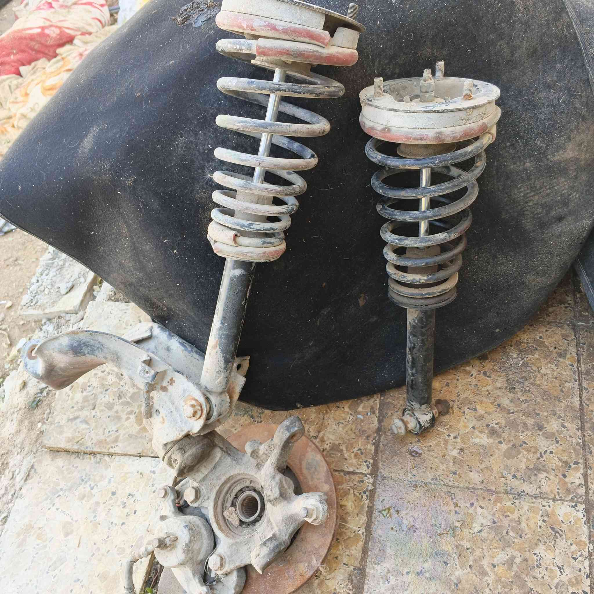 دبل فاغ الثاني كامل مال نيسان بس مادري شغال لا ابيع هيج نجف ***********
