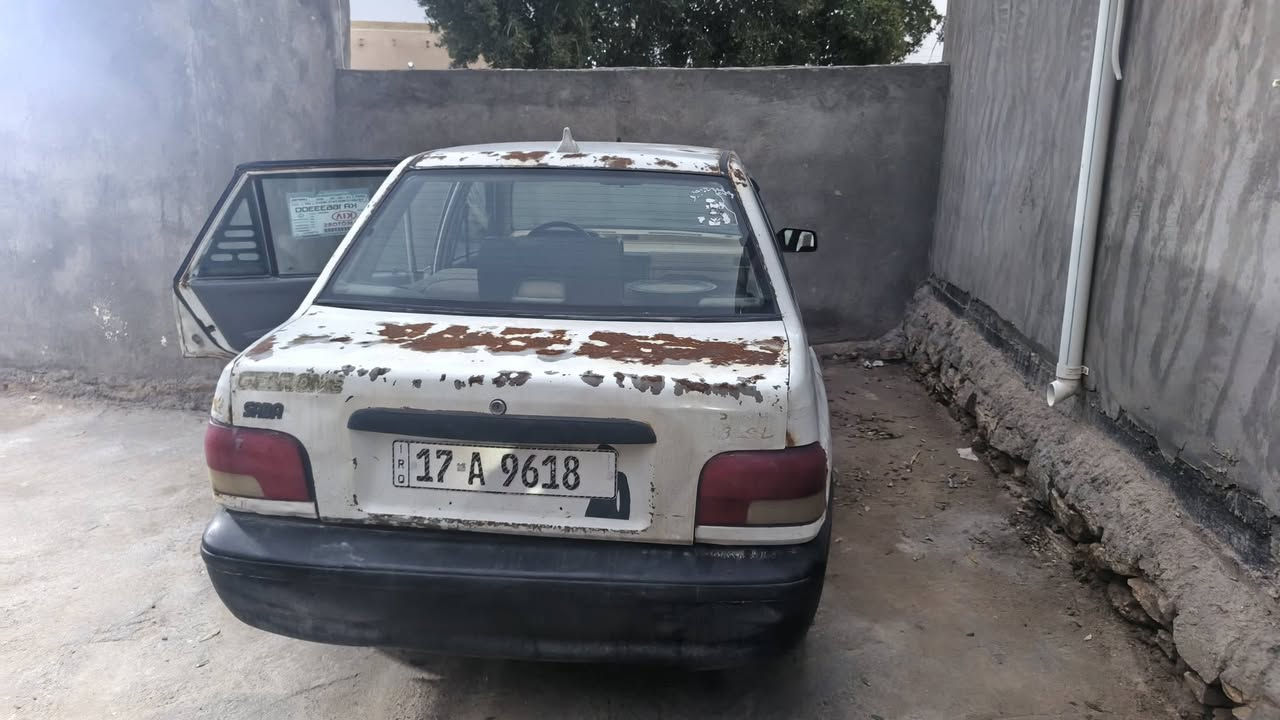 سلام عليكم سايبه 2009رقم انكليزي سنويه  لل 31 مداورثاني يوم اكاتبك عقد مروري مكينه وكير ابرايد مكينه ادخن مستحقه بسمي شخصين السعر 23ورقه وبيهه مجال هزه جديده تليفوني***********
