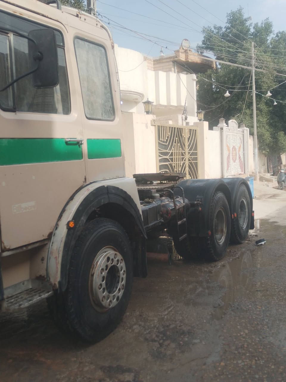 السلام عليكم راس مان سكس البيع موديل ٩٢ سياره محدثه الفين وثنين مكينه وكبر ومجموعه منضومه قلاب رقم ميسان سعر ١٢٥ ***********
