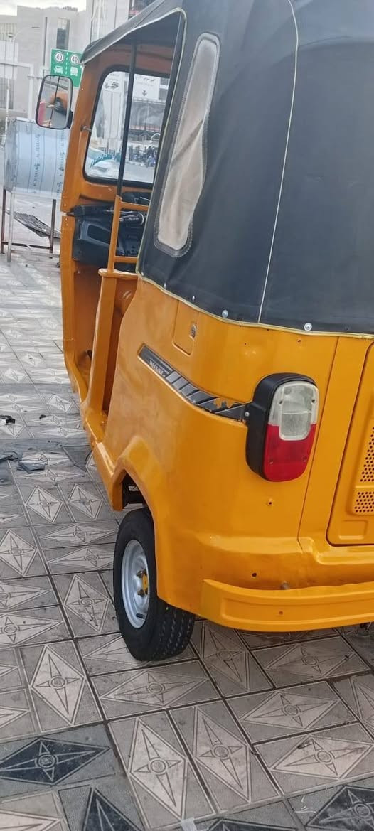 تكتك مديل 19 تكتك رقم وسنويه مصبوغه جماليه عام تكتك جاهزه العنوان ناصريه مركز سعر خاص ***********
