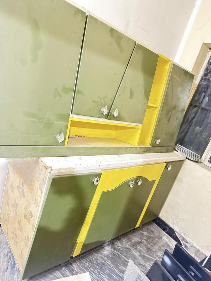 السلام عليكم 

كاونتر للبيع الطول اربعة متر تقريباً ما متاكد استعمال شركة مخلينا بالشركة وكاعد نغير المكان المرمر مالتة صاحي ونضيف بصورة عامة

العنوان حي الخضراء / العامرية بغداد 

السعر ٤٥٠ وبيه مجال اذا شراي ماكو اشكال 

التواصل خاص


**إذا كنت صاحب هذا الإعلان وتريد حذفه لأي سبب، رجاءا أرسل رسالة إلى الدعم الفني**