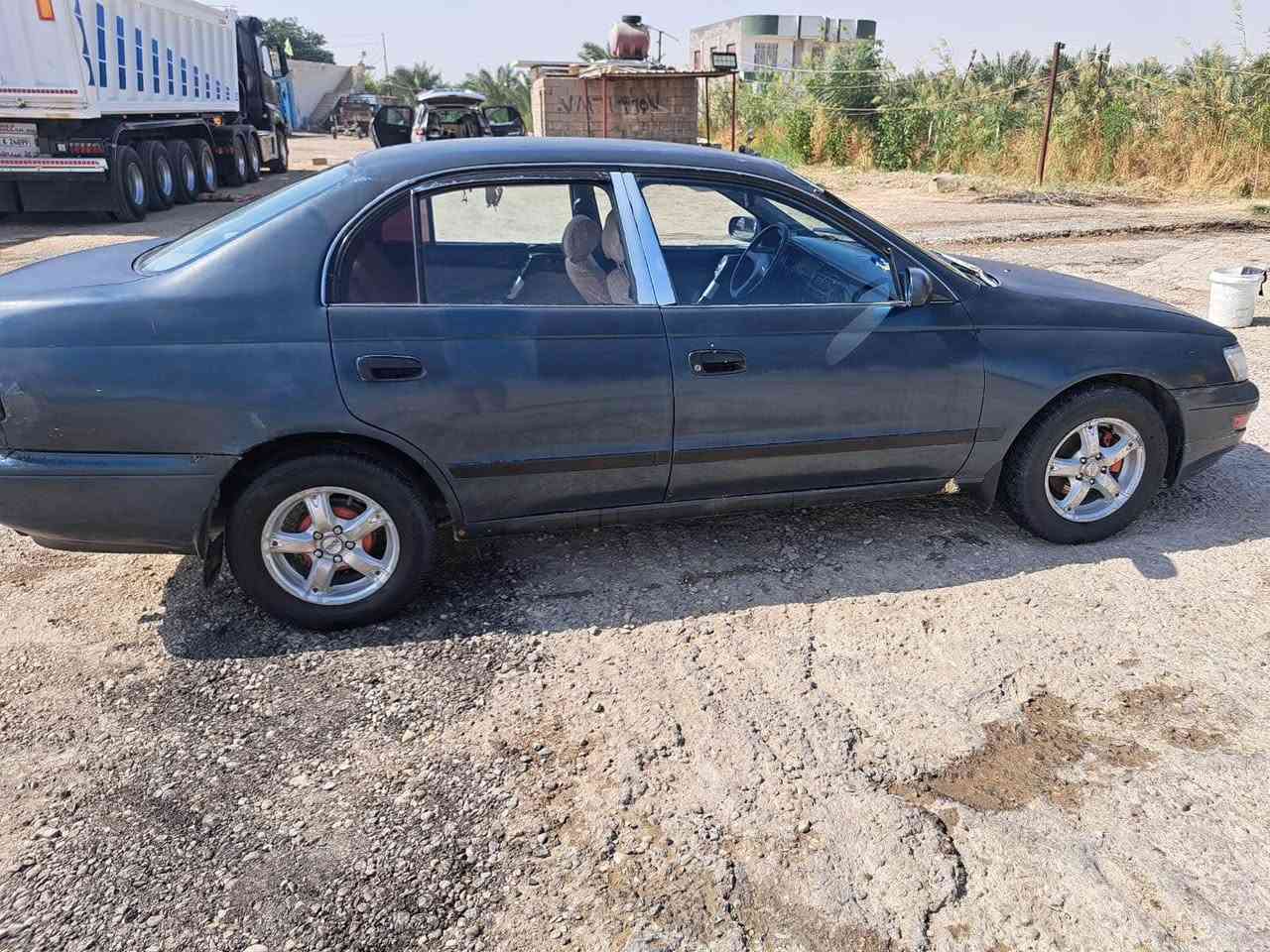 كارينا نفخ موديل 92 رقم بغداد مشروع وطني سنويه لل28 سياره جاهزه كير ومكينه خير من الله مكينتها ام الجف 2000 حداديه نضيفه تخم تاير  نقصها بس تبريد مكانهابغداد . حي الجامعة *********** بغداد, العراق
