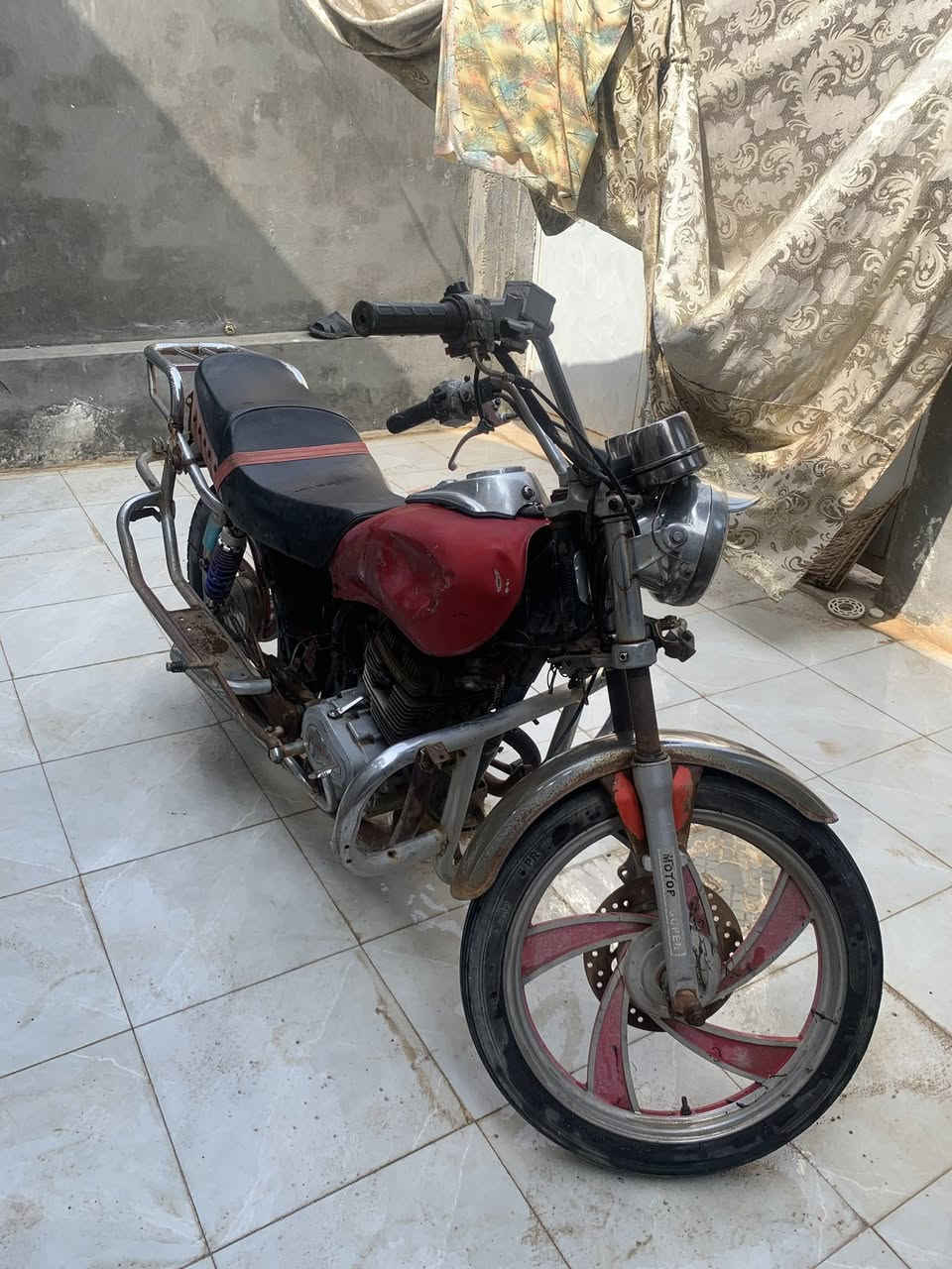 جوندة موديل2016 للبيع  السعر200 ./***********
