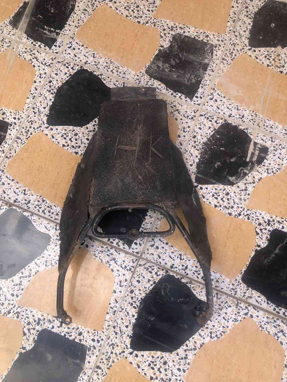 سلام عليكم غراض ماكس للبيع شراي يراسلني وخادم مكاني بصره قرنه***********
