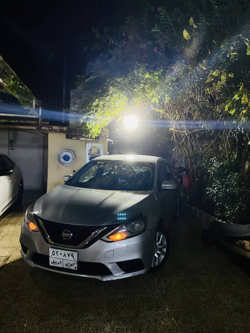 السلام عليكم نيسان سنتر للبيع
موديل2017

أربع قطع صبغ حدثها من امريكا 

بجم كبس خلفيت السياره هم كبس 

كير ومكينه شرط 

تتفئه تبريد شرط 

قطاره مال بنزين 

السعر 98وببها مجال 

للتوصل الرقم ***********
