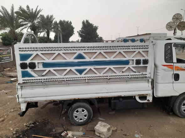 محجر للبيع  مال كيه حمل بومه نضيف مكان نجف  سعر  ٢٥٠ وبيهه مجال  شراي يتصل على رقم  مكلف بل نشر    ***********
