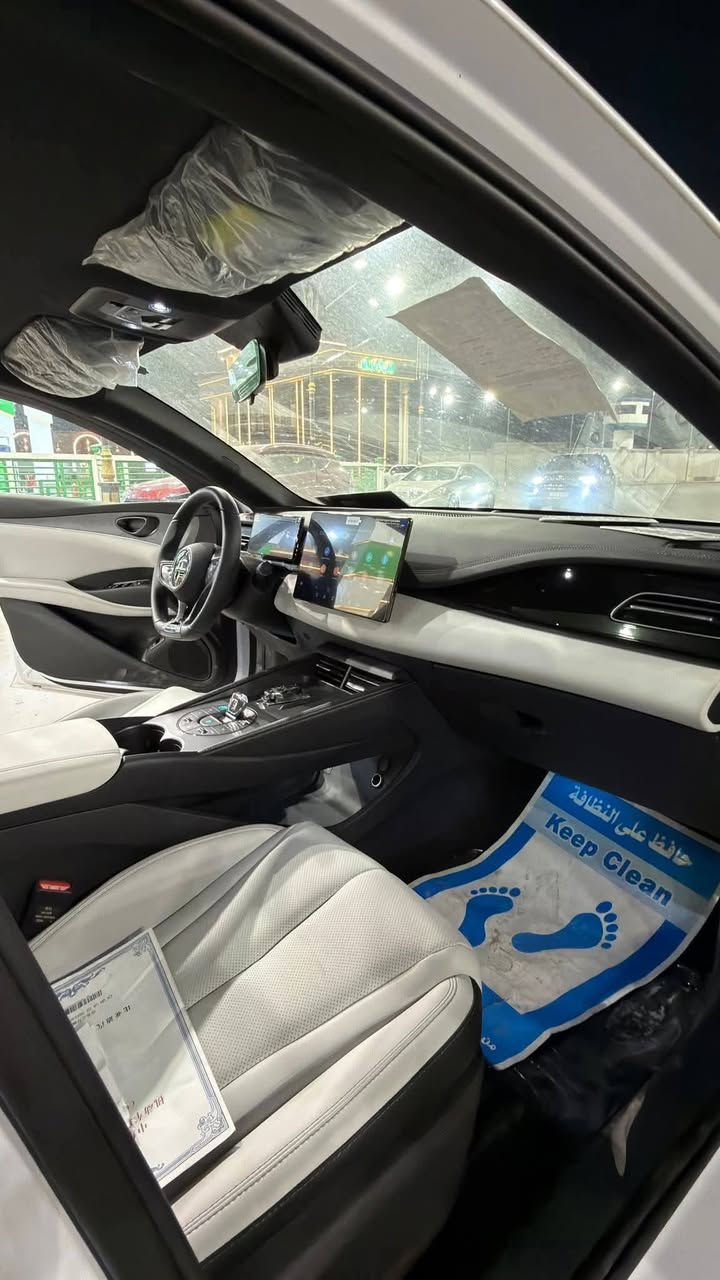 بي واي دي سيل 6  موديل 2025 سيارة جديدة جدا 
رقم بغداد الون كريمي 

💎 ســعــر ✅ ::  الــرد تلقائي 📮

ماشية 1000 قمارة حديد 
4 كامرات مواصفات ال سيل 6 معروفة

للتواصل مع المالك ::- ***********
