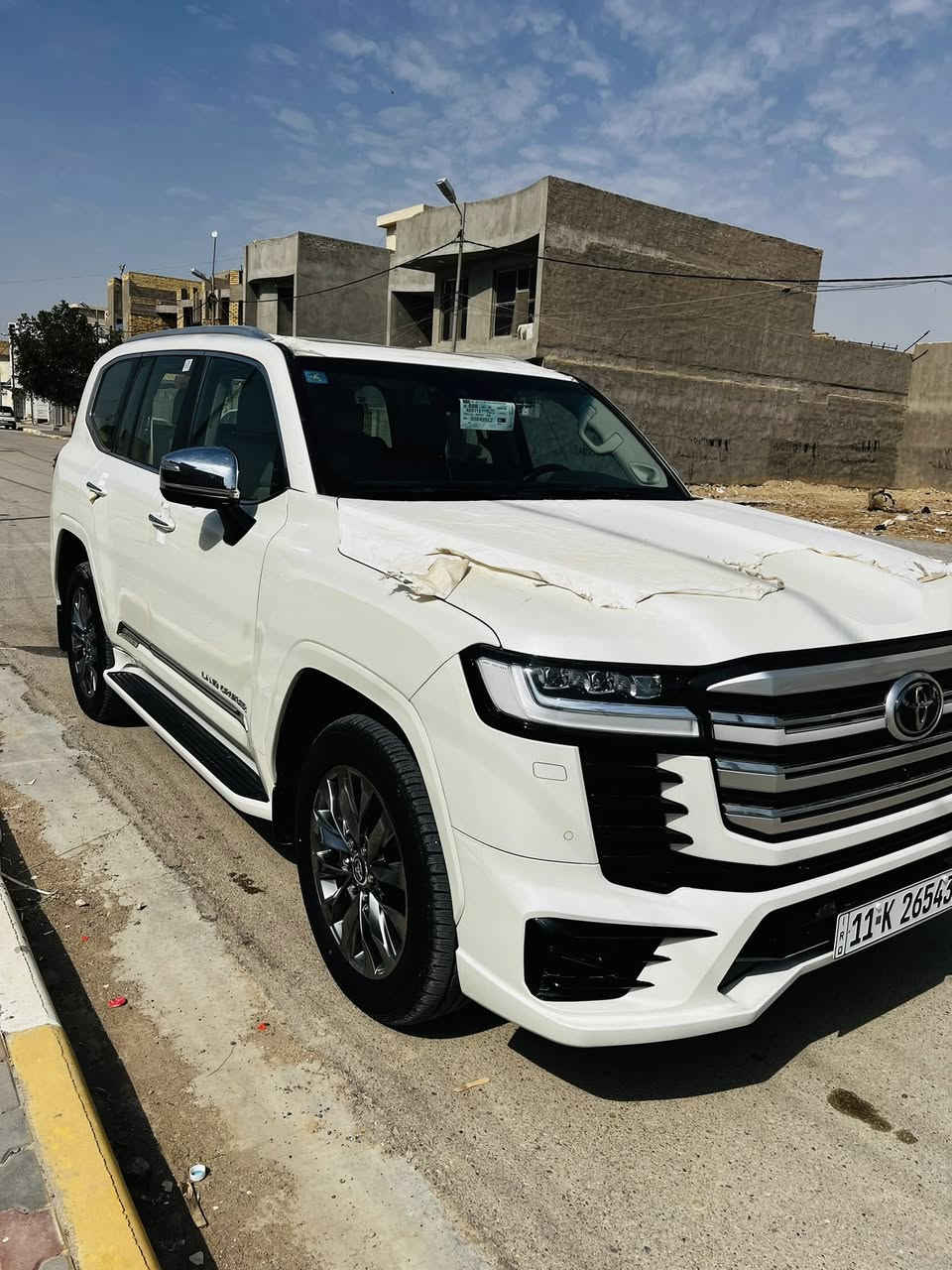 سلام عليكم حبايب لاندكروزر 2024 زيرو سياره vx سياره فول مواصفات رادارات سياره بعدهه فابلون الشركه محرك 4000 تنفس طبيعي لمتدد ماشيه 2900 يعني زيرو العنوان كوت السعر 770 وبيهه مجال الاستفسار *********** او ***********
