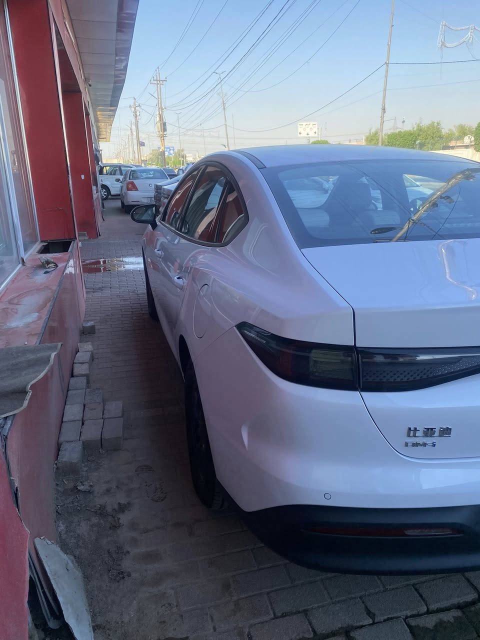 BYD 05 سيل 5ماشيه 7الف بيهه بارد بجاملغ مال صدر موضح بل منشور سياره مكفوله غير الجاملغ تحويل ثاني يوم مكان بغداد السعر 19/250 وبيهه مجال الاستفسار ***********
