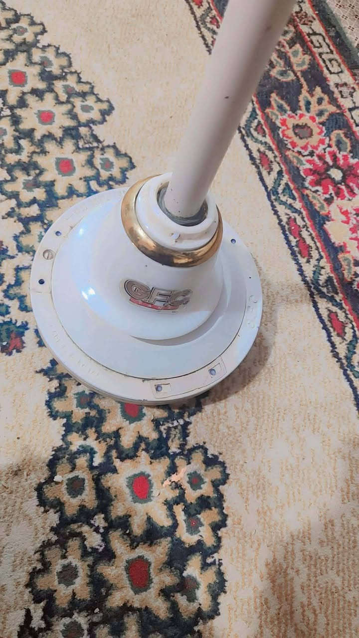 مروحه سقفيه 15
صوبه كهرباىيه حجم كبير ب18
اوفن نضيف 20
لابتوب نوعdeel الحجم الكبير 
هارد، 320گيگا
رام4گيگا
يشتغل فقط علكهرباء 
ب90
جهاز vivo Y53s
ذاكره 128 
رام 8+3 
بطاريه عاليه 5000 ملي 
كامره 108 ميجا بكسل 
جهاز نضيف كلش مابي خلل
 ب
90


**إذا كنت صاحب هذا الإعلان وتريد حذفه لأي سبب، رجاءا أرسل رسالة إلى الدعم الفني**