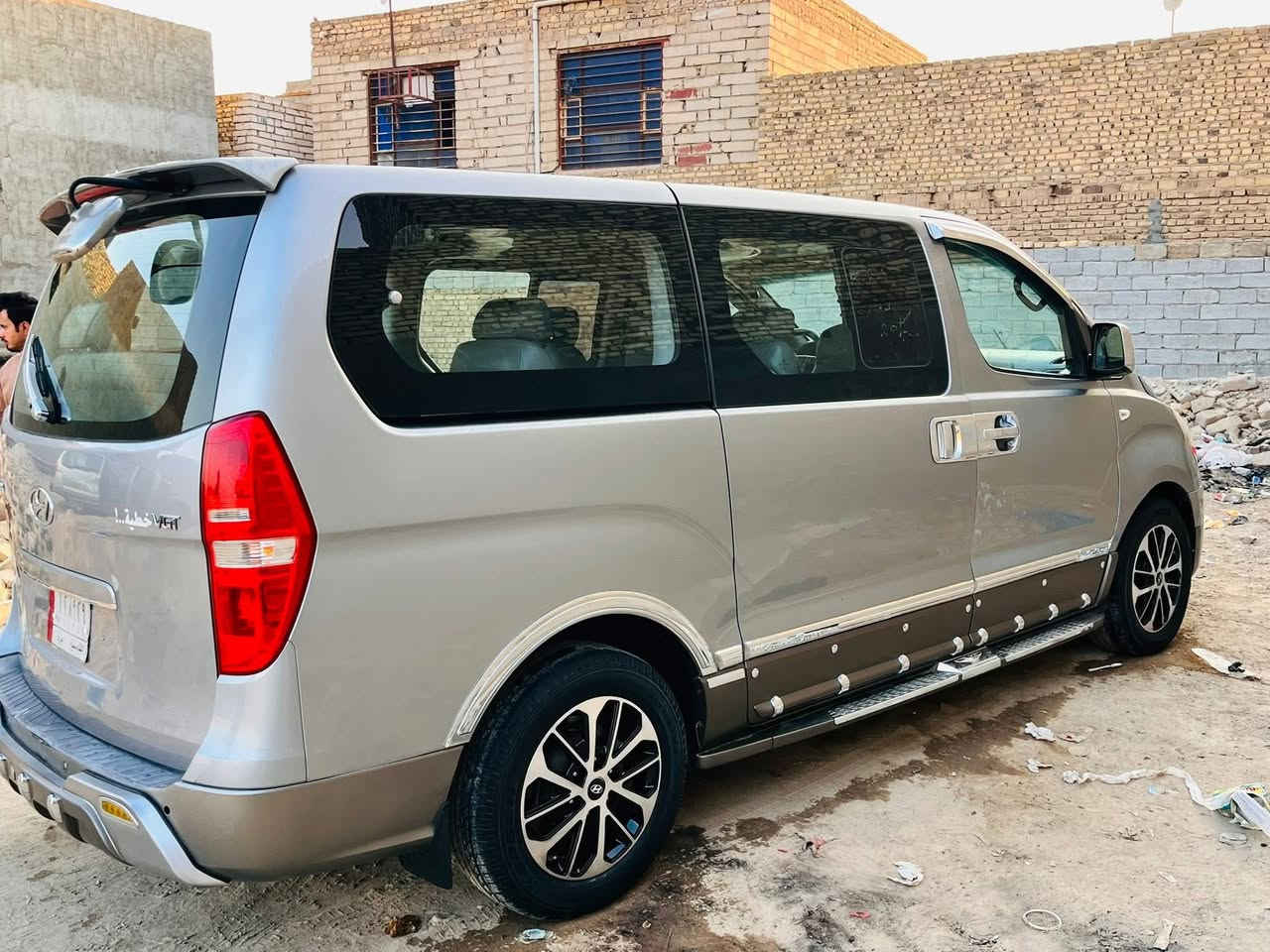 2017 دبلو للبيع 
سياره جاهزه مال شغل كله جديد وكله موبز ماعايزه سياره كلشي مال جناي 
***********
الديوانيه 
السعر 235
