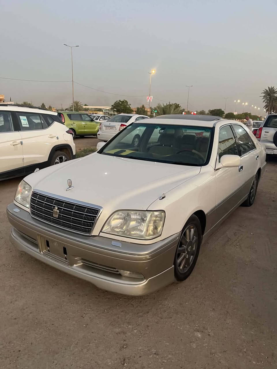 السلام عليكم ملكه ٢٠٠٣اصل كرستال فتحه برده كهرباء ستريرن كهرباء ديفور الجبير  برده كهرباء شاصي ٧٥ بيه قطعه صبغ فقط ماشيه١٠٠مفحوصه كمرك ومرور باقي دفع الكمرك والرقم جديده وجاهزه السعر ٩٥وبيه مجال مكاني بابل ***********ى
