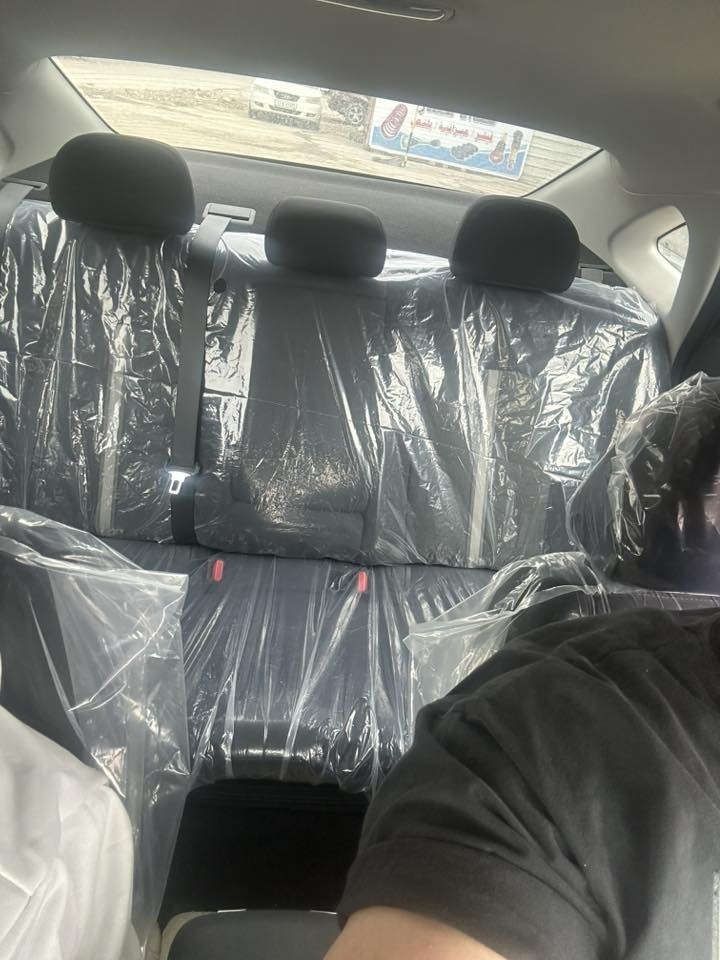 السلام عليكم سوناتا ٢٠٢٤ هايبرد مكينه ٢٠٠٠ تفويلة تمشي ٩٦٠ كيلو  فول مواصفات عدا فتحة ماشيه ٣٦ الف كيلو بيه جاملغ امامي مبدل الايمن ولجه الثانيه بارد ولخلفي هم بارد راجع يعني قطعه تبديل فقط بدون ايرباك  السيارة فول عدا فتحة حساسات امامي خلفي رادارات امامي خلفي نقطه عمياء شاحن لاسلكي تبريد قطعيتن تدفئة كشنات ٣ انضمه قياده كل نضام يتغير شكل دشبول تحديد مسار  صندوك ذكي وحده يفتح شاشة جبيره متصلة كار بلي اناره ترحيب عند الاقتراب تبريد قطعتين بغداد باسمي للبيع ب١٩٥ ومجال بسيط 
*********** واتساب
