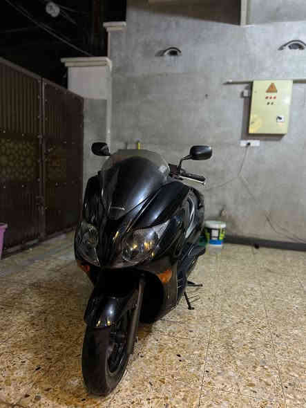 السلام عليكم 
فورزه 010 S7
دراجه كفاله عامه ماعده شخط زغير موضح بصور 
 على وضع الرمبه الدراجه
عارضها 20 ورقه  
مكاني الامين ثانيه 
***********
