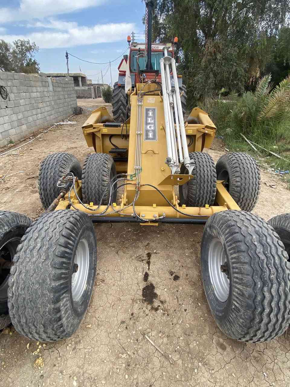 فيات 160 نصاوتماتيك مع ليزر 4 متر مشتغلة موسم ونص نضيفة ومكفولة من محرك وكير مكينة عدلة ونضيفة للاستفسار 

‭0781 487 9823‬
