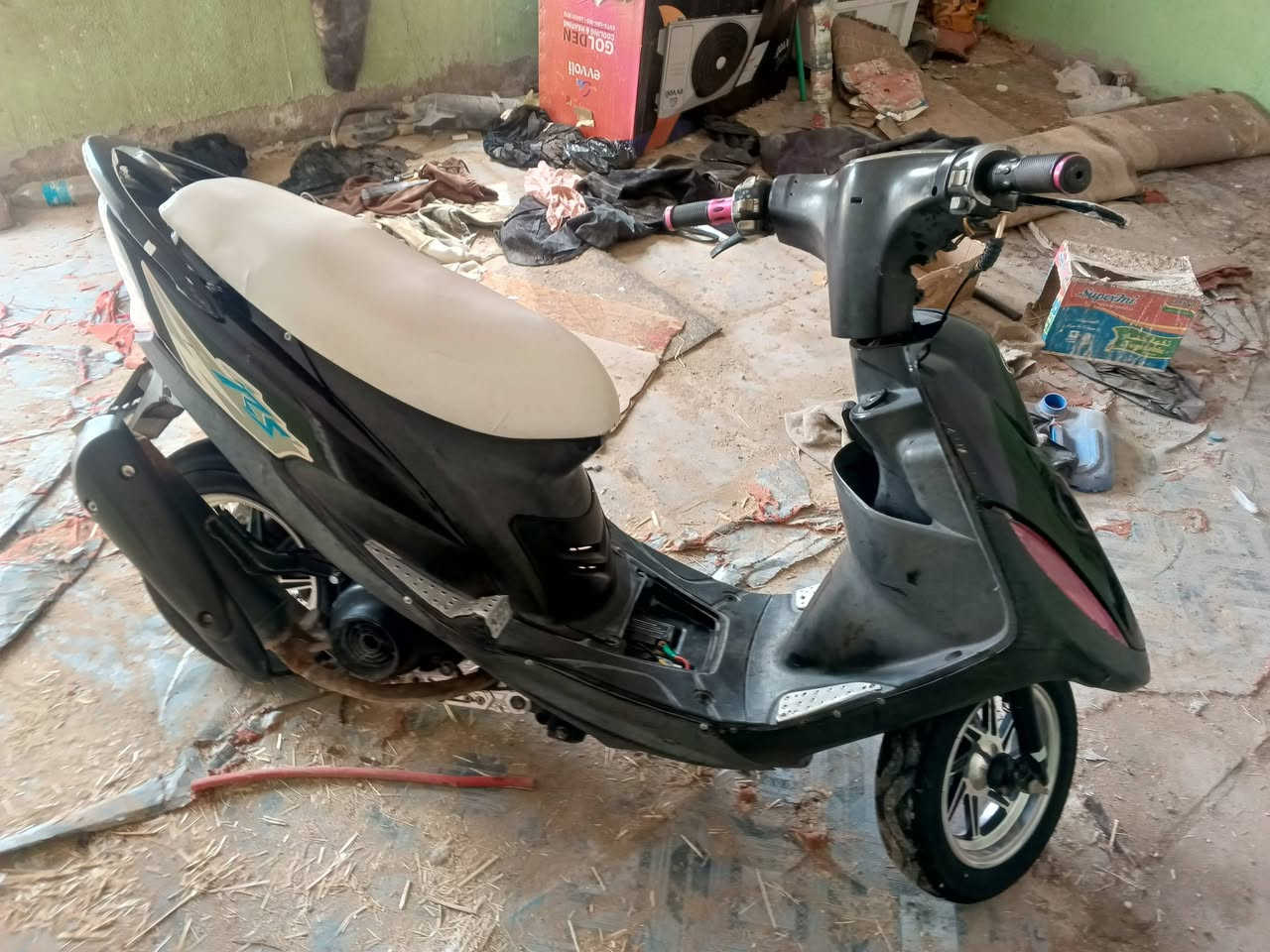 سلام عليكم دراجه ماكس عدله للبيع بيهه صوت قليل بل كلجات بوشه 55 شلعه ومعدل وياله ابو نجمه يدات رياضي صالنصه رياضي شيال رياضي مكاني دوانيه قضاء الشاميه متواجد خاص وهاذا رقمي ‏‪***********‬‏
