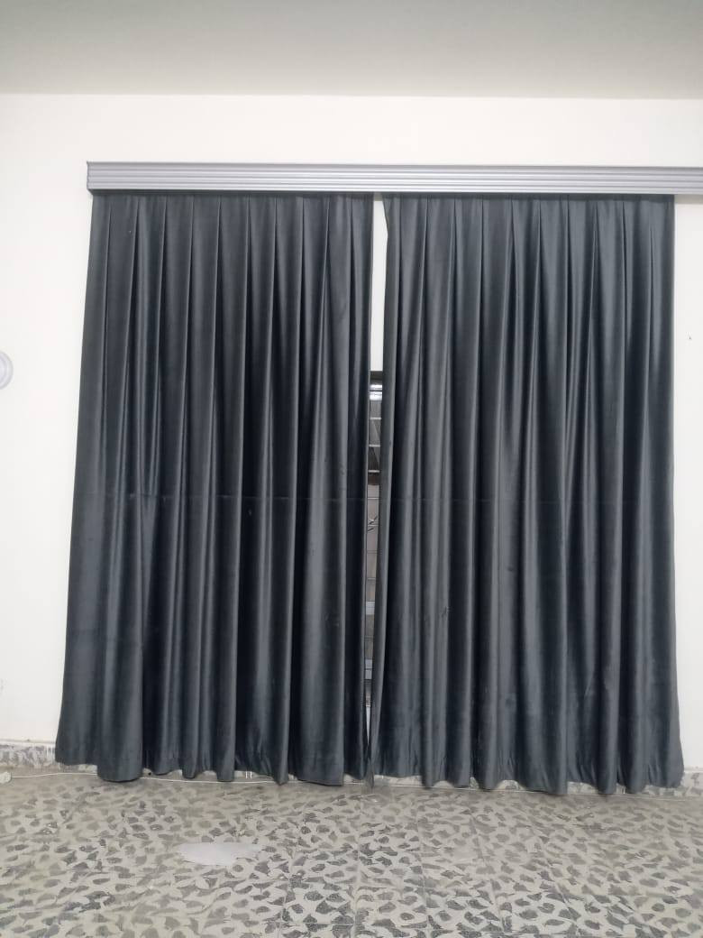 بردات 3 قطع جديدات ما مستعمل فصلنا جديد 
السعر 300 شلع 
للتواصل ***********
