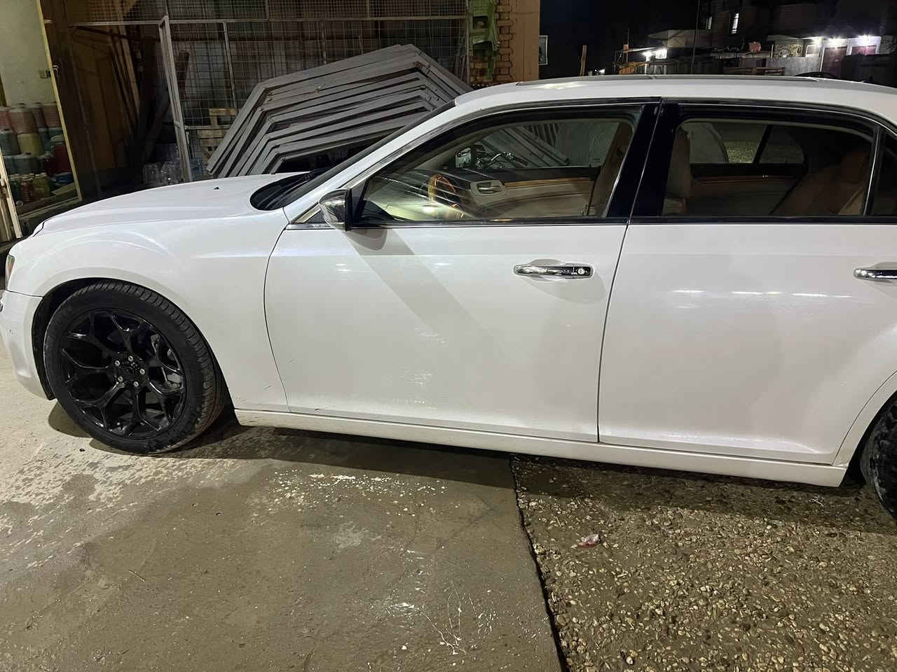 سلام عليكم عدي هاي اوباما البيع موديل 14 بيه كصه بس جنطه محرك 8 وسعره 60 وبيه مجال وهاذا رقمي ***********
