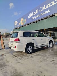 ✈️ للبيع لأندكروز موديل 2010 رقم بغداد بسمي تحويل مباشر السياره موصفات...