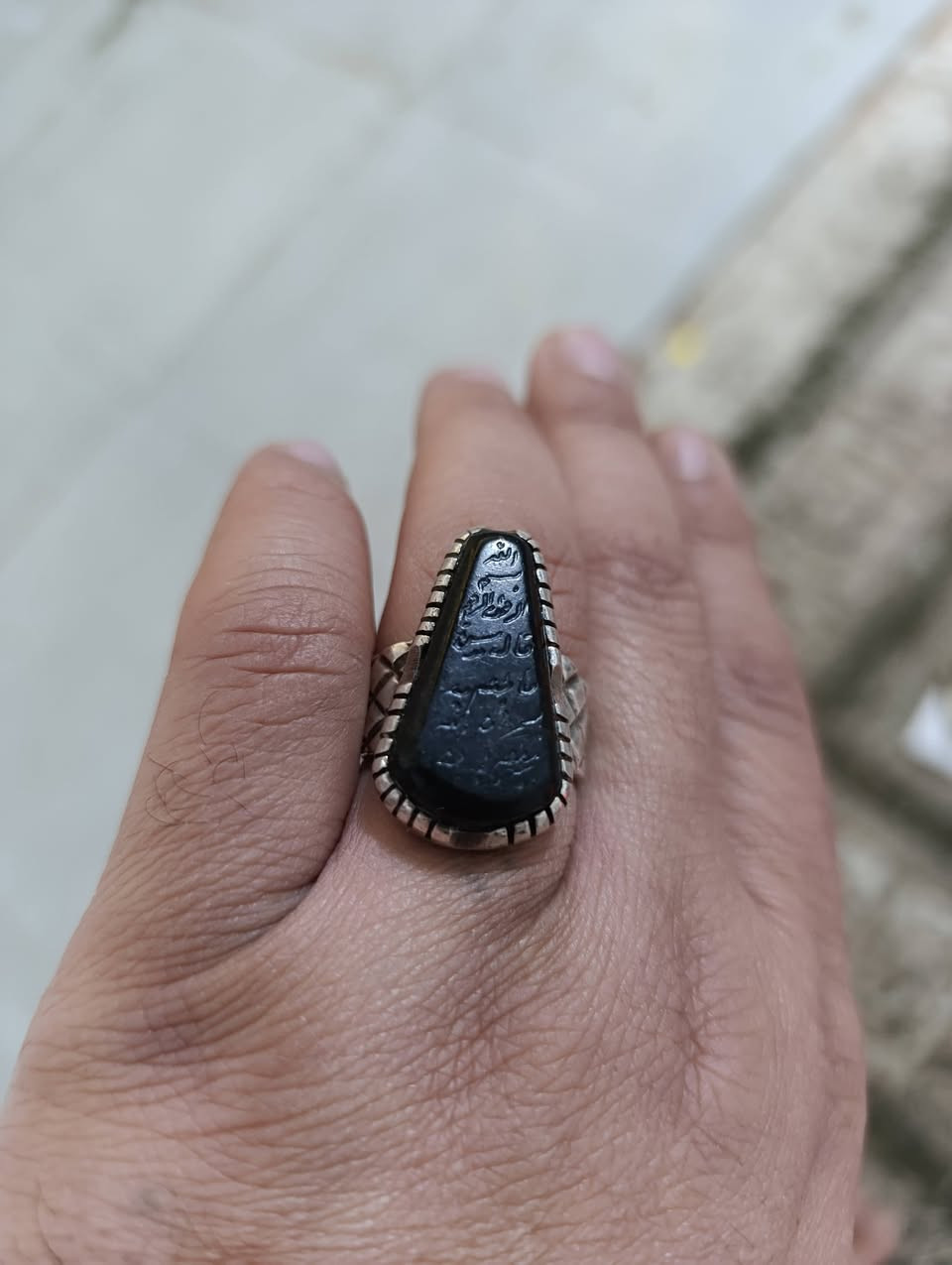 السلام عليكم جمعه مباركه صباح الخير ع جميع     عباس اباد قديم صياغه يدويه الي يريده يتصل *********** ابو ورود الحسيني
