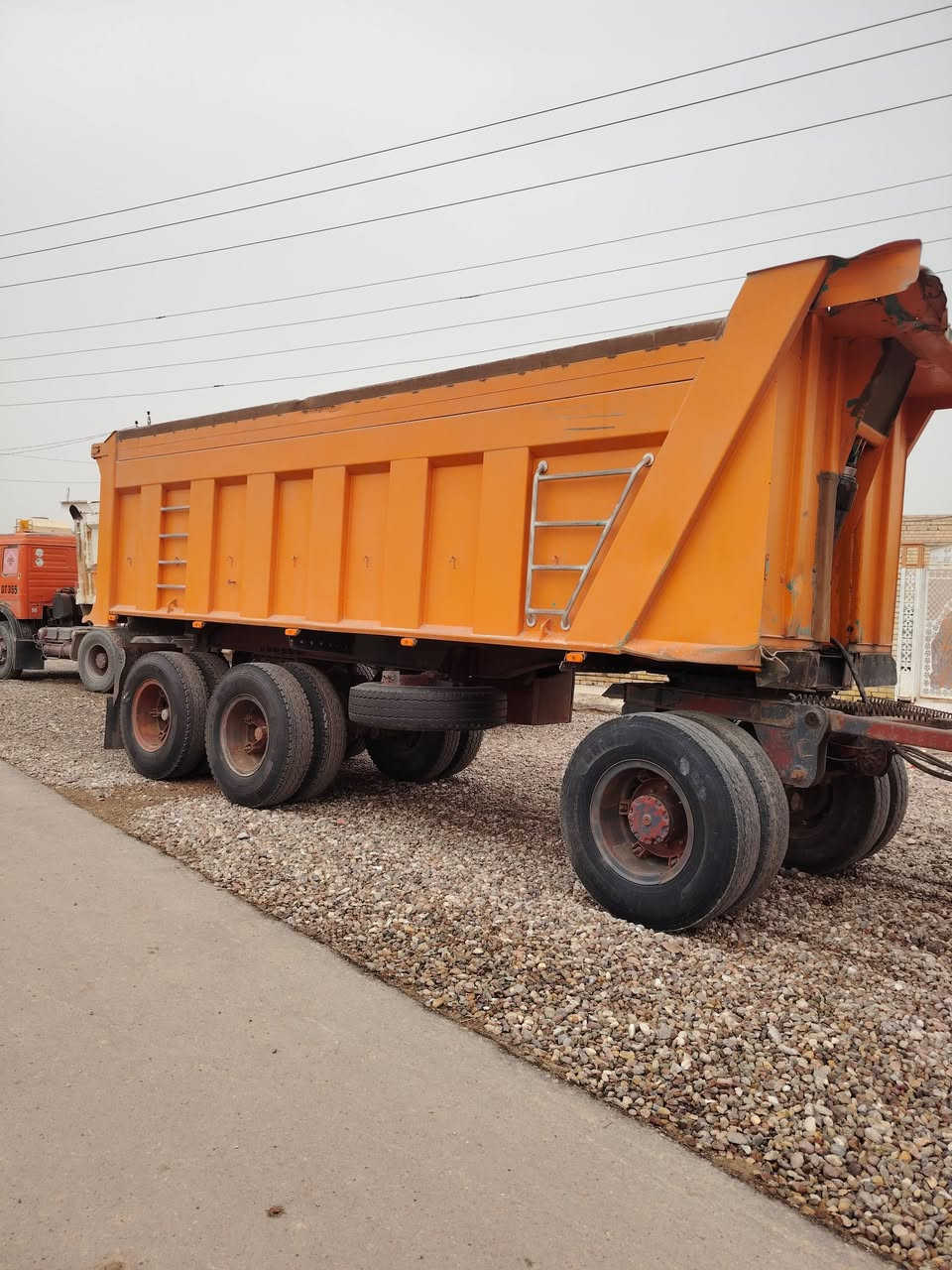 سلام عليكم مقطوره للبيع *********** ) ***********
