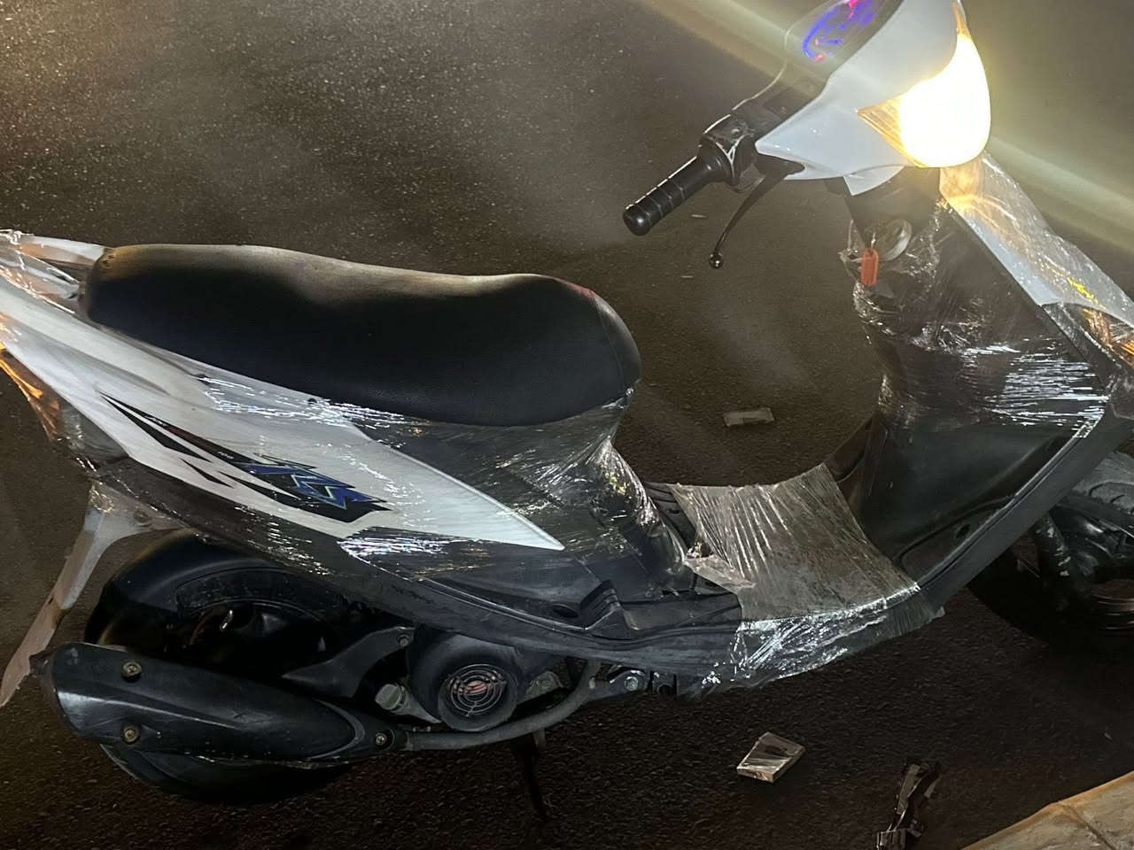 سلام عليكم ماكس عدله بلاديه مكينه هاون شلعه معدل مابيه اي نقص بس كفر تجاري تايوان  سلف وهندر كهربائيات شغاله السعر 550 العنوان مدينه الصدر الكياره الرقم ***********
