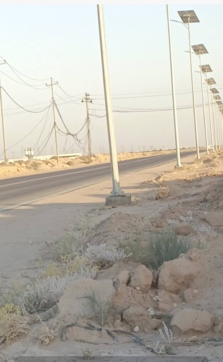 قطعه للبيع مساحه 280 كربلاء خلف الملعب اذا رايد 100 متر ابيع بابو صرف‏‪***********‬‏
