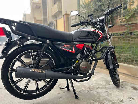 ماطور شاينك موديل 2023  للبيع صار شهرين من مشتريه ماشي شي قليل مرقم السنويه باسمي السعر اثنين مليون قفل الشراي يتصل على الرقم  ***********  الموقع الموصل حي التحرير
