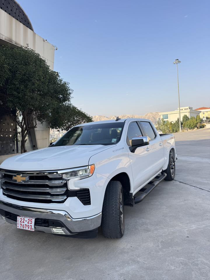 شوفر سلفرادو 2023 حادثها بسيط بس بونيد صبغ
ماشيه 23 ألف
رقم مؤقت باقي 85 يوم
4 سلندر ٣١٥ حصان + ٥٠٠ نيوتن متر عزمها 

دشبول تاهو شاشة كبيره

عداد ديجتال

رادار امامي
داتا شو
كشن كهرباء
كشنات تدفئه 
ستيرن تدفئه

فور ويل درايف 

دبل خفيف وثكيل

بعد بيها هواي مواصفات 

سعرها283 بيها مجال للشراي

مكان دهوك

***********
