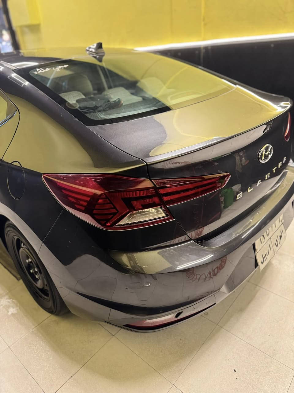 الهم صل على محمد وآل محمد 

السلام عليكم ورحمة الله وبركاته  سياره انترا وارد امريكي   وكاله نص فول جديده سياره  تبريد حداديه   من السياره كلهه ليبل واحد مكفوله كلين وكاله  ماشيه 73 
مكينه دوش 
السياره نص فول
فول تحكمات ستيرن 
شاشه تعرض كار بلي
رادارات امامي 
تحديد مسار 
وكروز سرعه 
قياده ذاتيه 
صندوق ذكي 
كامره خلفيه   ***********
حادثها فقط جاملغ الامامي 
السعر ١٣٨
