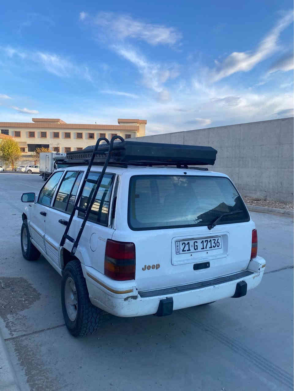 جیب گراند چیرۆکی مۆدێل ١٩٩٤

دووپارچەی بۆیاخە بێناو گرتن هەمووگیانی بەشەرت 

گوشن کارەبا جام کارەبا تەبرید هەمووی ئیشئەکات بەشەرت 

رەقەم سلێمانی هەزەو بەراد و ژینگەی تازەیە تا ٢٠٣٠ 

گیروو مەکینە بلادی بەشەرتی فەحس یەک کێشەی نیە  تەحویلو غرامە بەشەرت 

تەقەو دەبلی هەمووی بەشەرت دەبل اکسل کوشنو گاعی لۆکە بەشەرتی هەموو شتێ 

نرخی ٥٨ گەلاو مەجالێکی برایانە

تکایە موشتەری نیت تەلەفوون مەکە لەگەل رێزم 

*********** السليمانية, العراق
