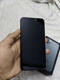 ايفون 11 برو ماكس • نضيف • فيس ايدي شغال