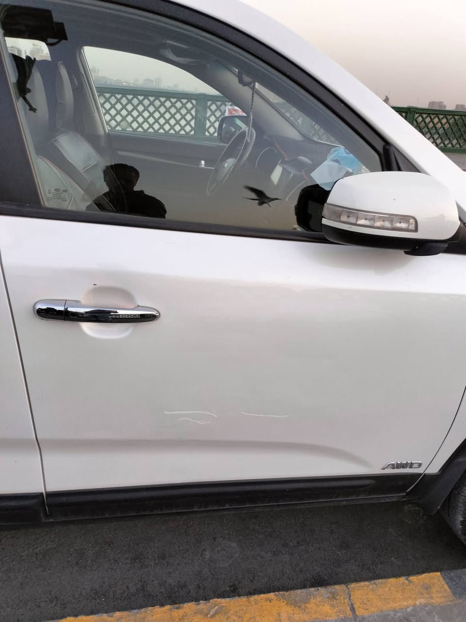 سورينتو 2015 خليجي فول مواصفات ستة سلندر 3500 
ماشية 150 بيهه جاملغ الايسر مصبوغ وبارد بالباب وطختين صغار ما معدلات  رقم بغداد السعر 165


**إذا كنت صاحب هذا الإعلان وتريد حذفه لأي سبب، رجاءا أرسل رسالة إلى الدعم الفني**