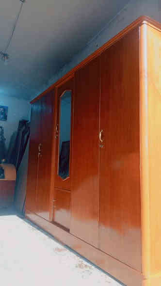 سلام عليكم  كنتور 5 ابواب تزكام درجى ثانيه
نضافته 95 بلميه للبيع او مراوس سعر 225 الف 
العنوان النجف شارع المدينه سوق الحديقه مقابل محلات البلديه للاستفسار اتصل
 ***********
