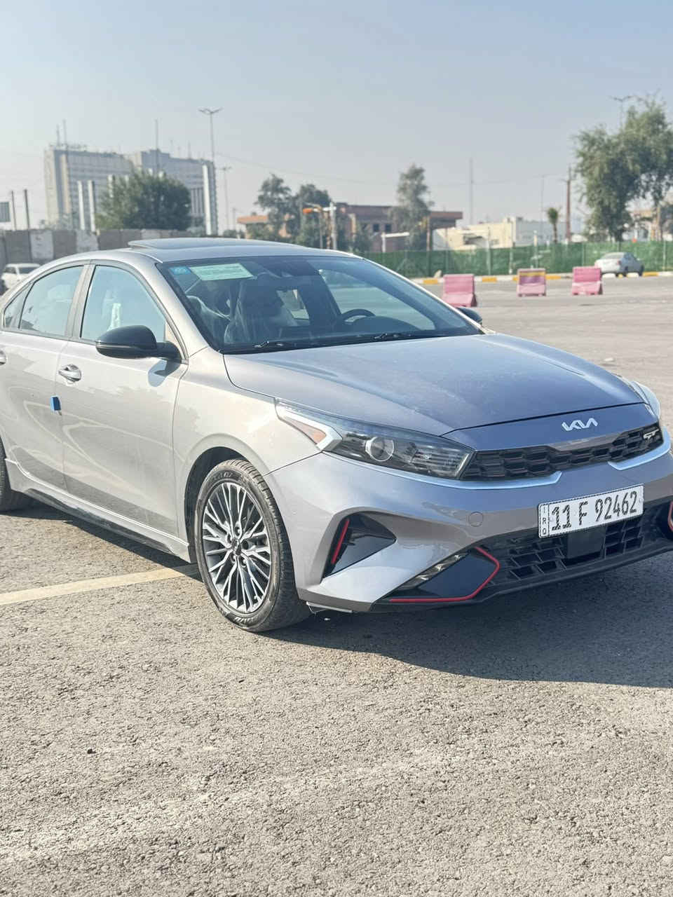 السلام عليكم كيا فورتي 2023 جي تي لاين
لون رصاصي حادثها فقط البنيد مبدل بدون ايرباك 

#ملاحظه الكير مبدل ايتي محرك 2000دوش ماشيه 69 الف ميل للاستفسار اتصل على الرقم ***********صور الحادث موجوده بالمشور مع رقم الشاصي السياره ترقم جديد

السعر 170 مكانها كرادة مريم والمشتل 

✅المواصفات : فتحه سقف

✅بصمة تشغيل مع بصمة ابواب وبصمة جنطة  

✅تشغيل عن بعد  + فتح جنطة ذكي عند الاقتراب

✅ سايد بريك دكمه + اوتو هولد 

✅رادارات 360 ( امامي + خلفي جانبي يمين ويسار  ) 

✅توقف امامي + خلفي ذاتي 

✅اشارة بالمري + نقطة عمياء

✅قيادة ذاتية  + كروز تثبيت السرعة + تحديد المسار 

✅كشنات جلد ومخمل  مع بصمة GT line مع تطريز 

✅ستيرن رياضي حرف (D) مختوم Gt line

✅لايت لد  مع لد نهاري / بك لايت لد مميز 

✅اضواء ترحيب عند الاقتراب

✅تبريد بيانو تحكم مواسم

👈شاشة كبيرة  10 انج + GPS+ بوصله + كامره خلفية دواره
