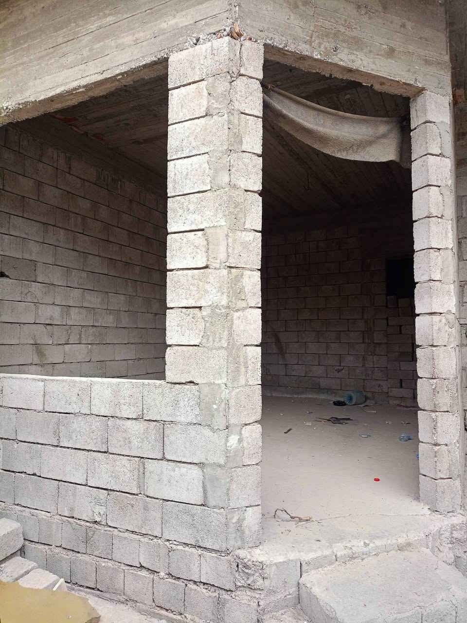 هيكل 150متر حي السماح الاطباء قرب مدرسة سمأ الحدباء 
طابق واحد مكاتبه مع الشرعي 
سند طابو الزهور 🏡🏡🏡🏡
    *********** ابو اياد 
*********** ابو اياد
