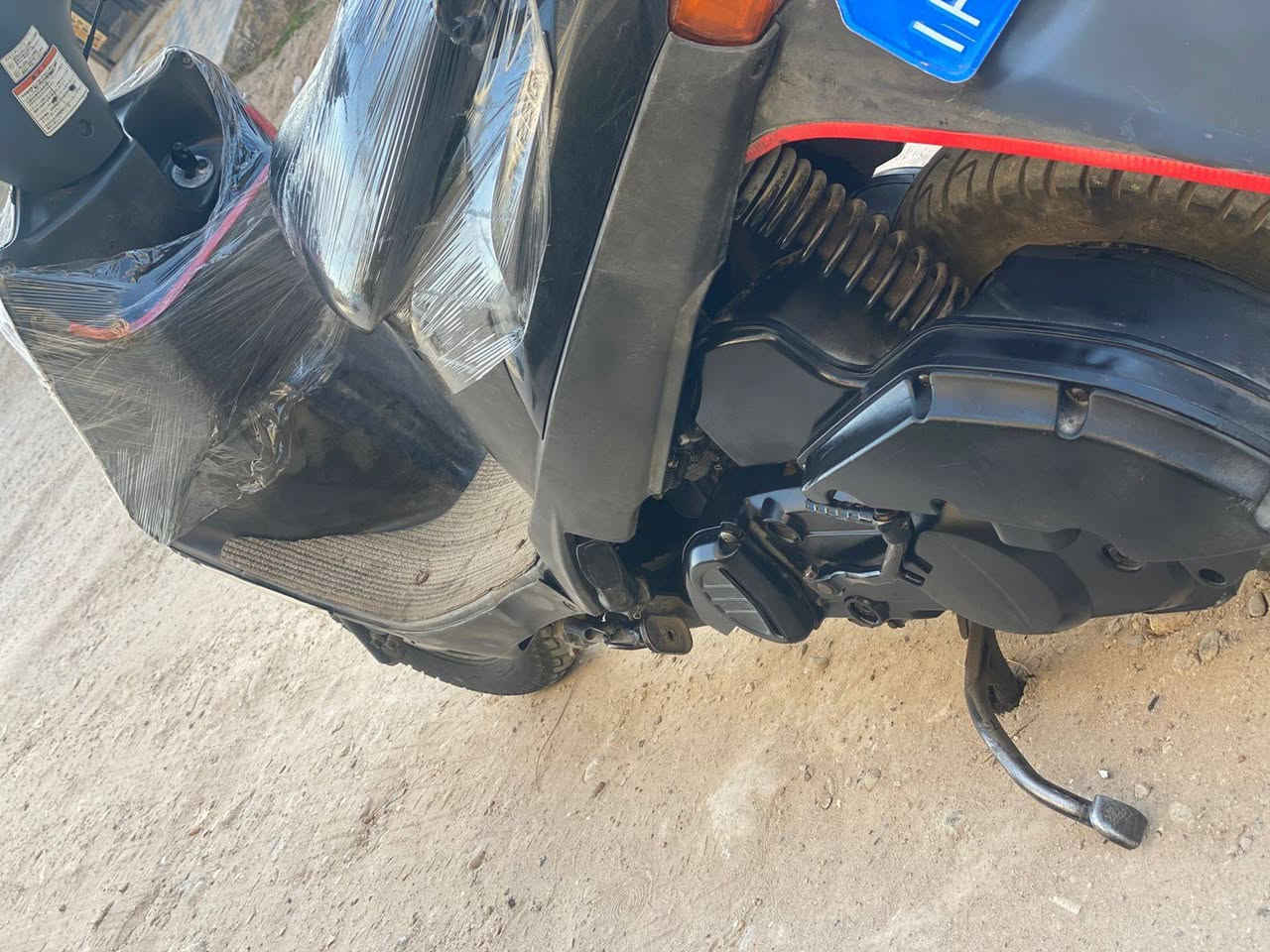 السلام عليكم
للبيع دراجه ياباني الدراجه مفوله محرك جديد الدراجه مصروف عليها اكثر من سعرها كابريتر بلكارتون متصرف عليها ربع دينار كهربائيات اتخبل نكره بكل وقت السعر 425 وبيها مجال الاستفسار ع الرقم ***********
