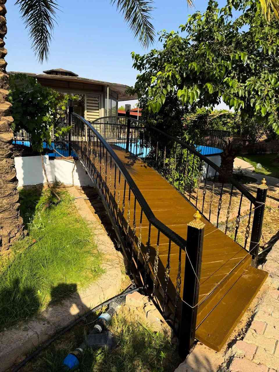 حدادة الشهم  👨🏽‍🔧🚛
لعمل كافة انواع الحداده والصيانه🛠️✅
( سقائف -ابواب-محجلات -كتائب- ديكورات )
فصال حسب الطلب ✅

                     في جميع مناطق أربيل🌏💞

للتواصل راقم الهاتف
            (***********)   يوجد واتس اب     (***********)
