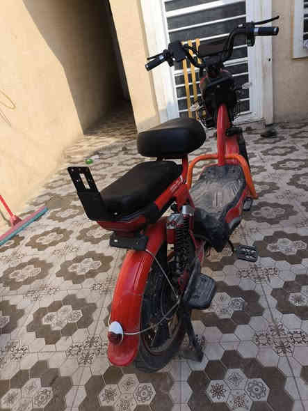 السلام عليكم دراجه شحن اقل الشهر من اخذته جديد كلها شغاله السعر 450وبيها مجال رقمي ***********
