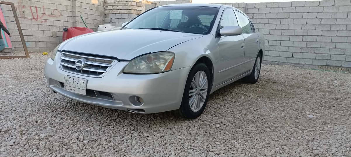 السلام عليكم  التيما موديل 2004 محرك 2500اربعه سلندر
رقم بغداد مشروع وطني  سنويه 2027 مصبوغه حزام 

تبريد شغال 

كهربائيات شغاله

السعر 55 وبيها مجال بيع او مراوس مكاني الديوانيه غماس 

***********
