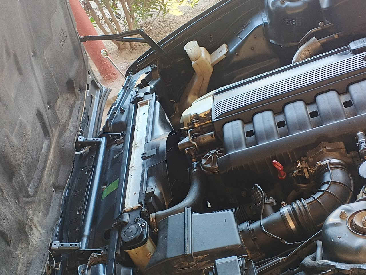 سلام عليكم.. سيارة بي ام دبليو موديل 95 525i بجم عريض لون نفطي كهربائيات سيارة كلها على وضع شركة إدامة كاملة لمنظومة محرك حدادية جديدة تخم تاير جديد ويل كب خلية مطريات شركة اريل جمالية بردة خلفية بانوراما مرايا سائق شغال صفحتين ترايك لزاخو ارجع اكول سيارة شرط فحص تأخذها سويجك وين تريد تأخذها توكل كتلوك سيارة موجود إنارة بديلة بصف جكمجة متوفرة مال شركة مسجل كاميرا خلفية سيارة مال جناي سعر 80 ورقة وبي مجال مكان سيارة بصرة اتصال على رقم ***********
