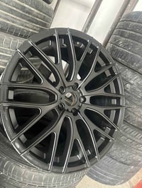 زوج وياله البيع  حجم ١٩  عرض ٩،٥  مكفول كليش نضيف  سعر ٢٢٥ الف  توصيل ...