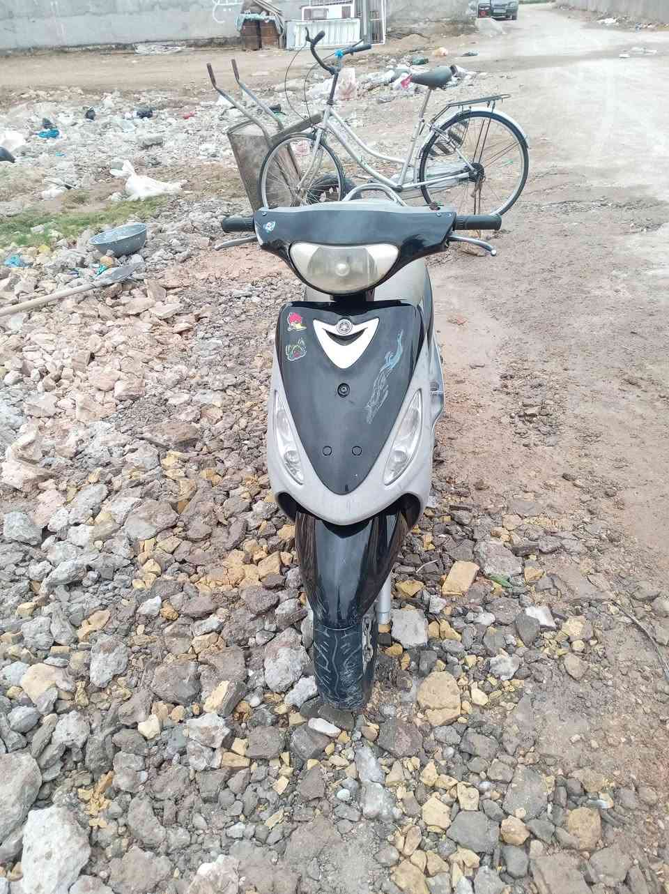 السلام عليكم شباب ماكس للبيع مفتوحه السعر500 وبيه مجال الرقم ***********
