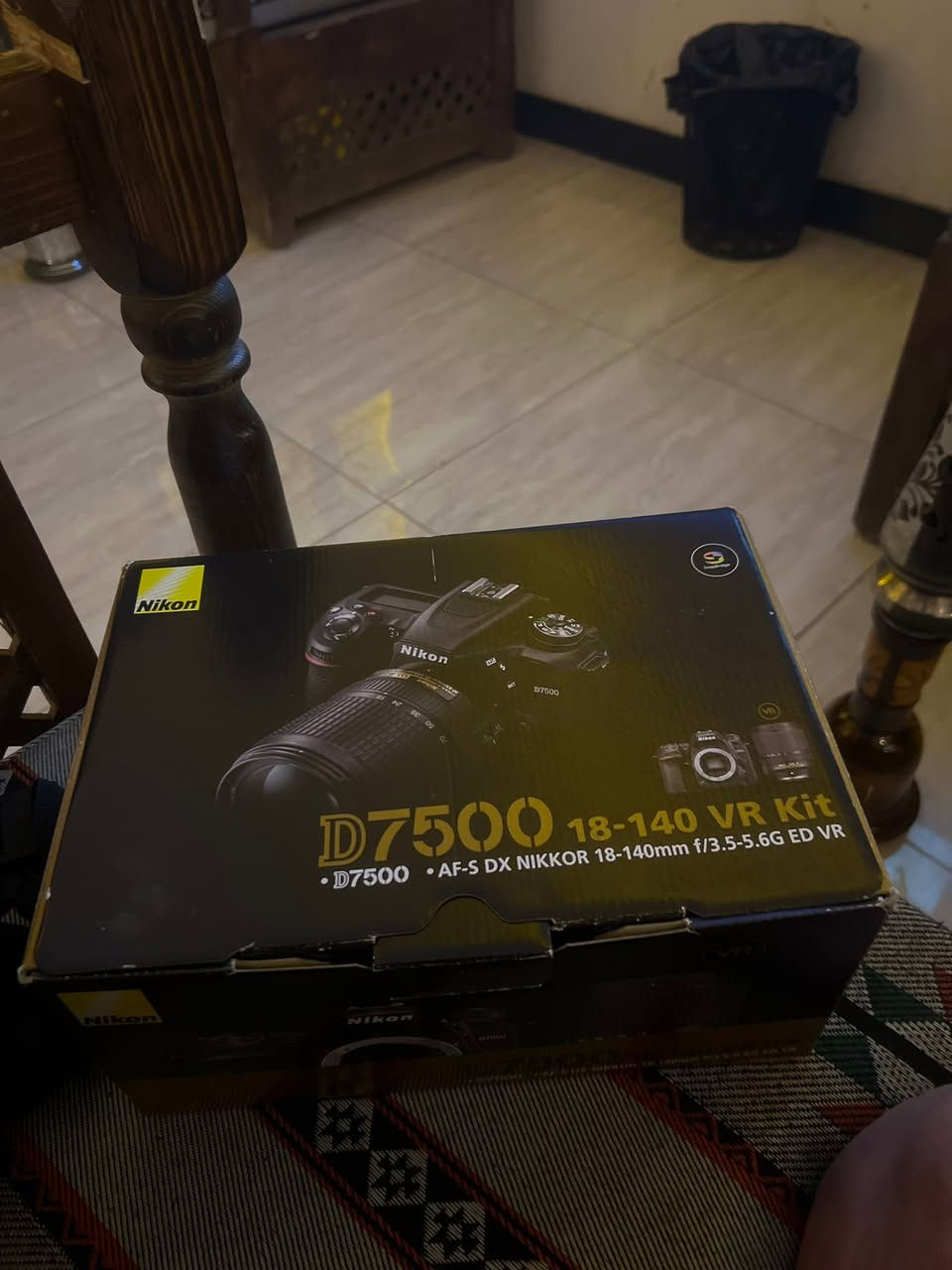 سعر كلهن مليون و650 وبيهن مجال مستعجل ع بيعتهم
نيكون 7500 شترها 50 صورة بس 

عدسة الكيت 18-140 

عدسة 85 

مستعجل كلش ع بيعتها الي يحتاجها يتواصل وياية 

***********
